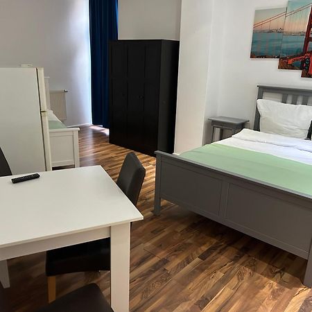 Pension Baku Fürth Εξωτερικό φωτογραφία